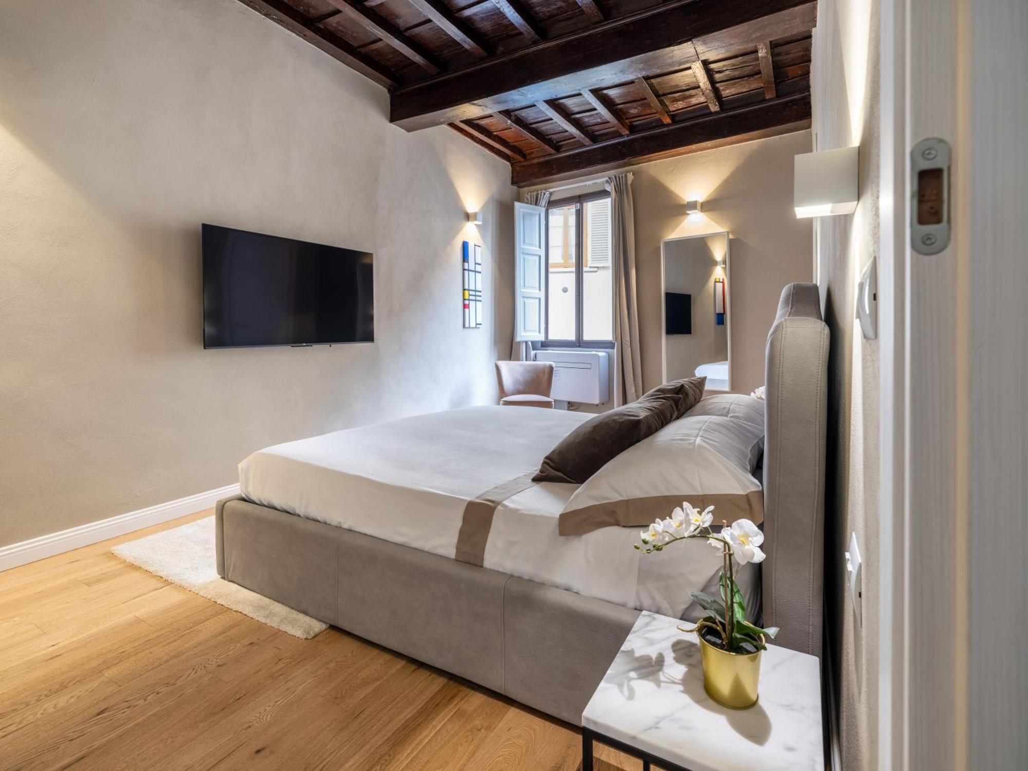 Santa Croce Luxury Suite - Dolcevita Holiday Florenz Exterior foto