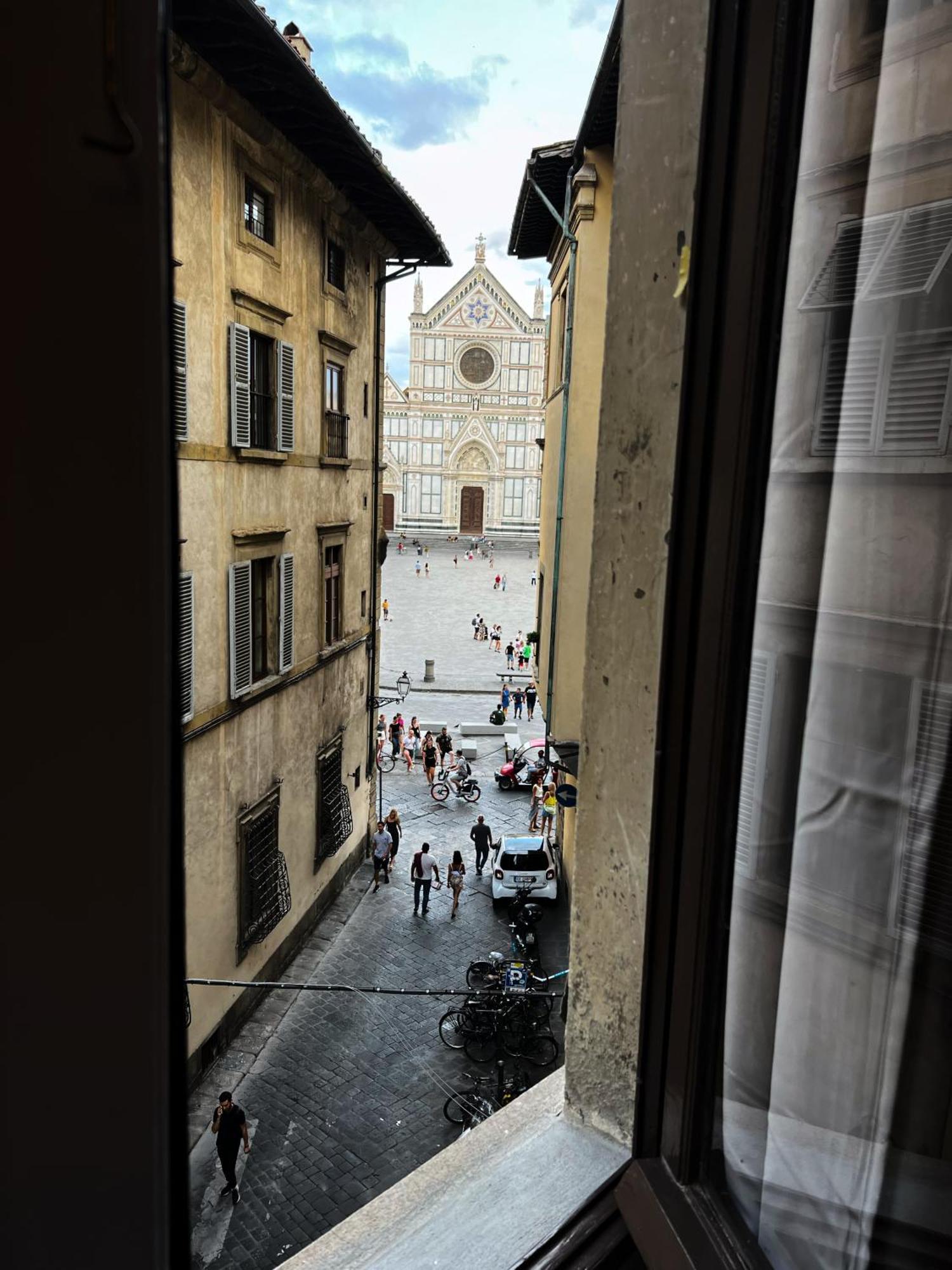 Santa Croce Luxury Suite - Dolcevita Holiday Florenz Exterior foto